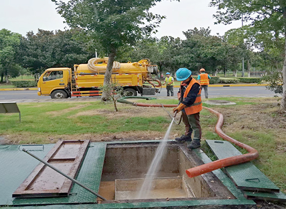 大竹化油池清理